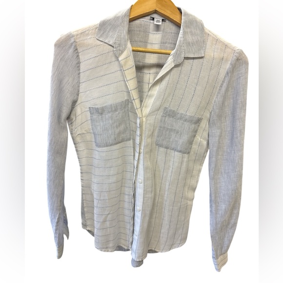 Saks fifth Avenue button down pinstriped blouse size small - Picture 1 of 6